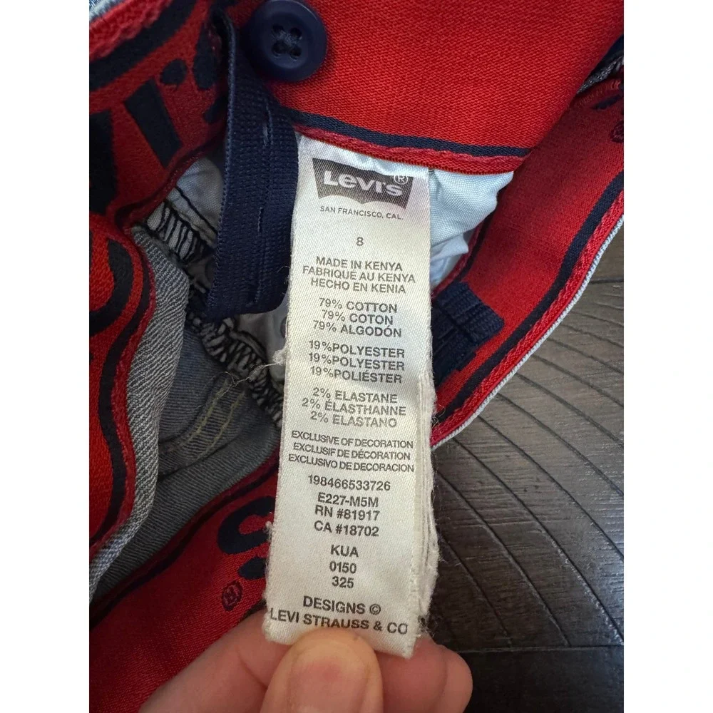 Levis good pre